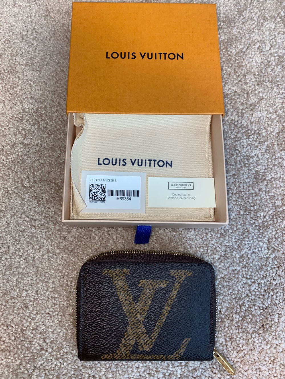 Louis Vuitton | Monogram Giant Zippy Coin Purse
